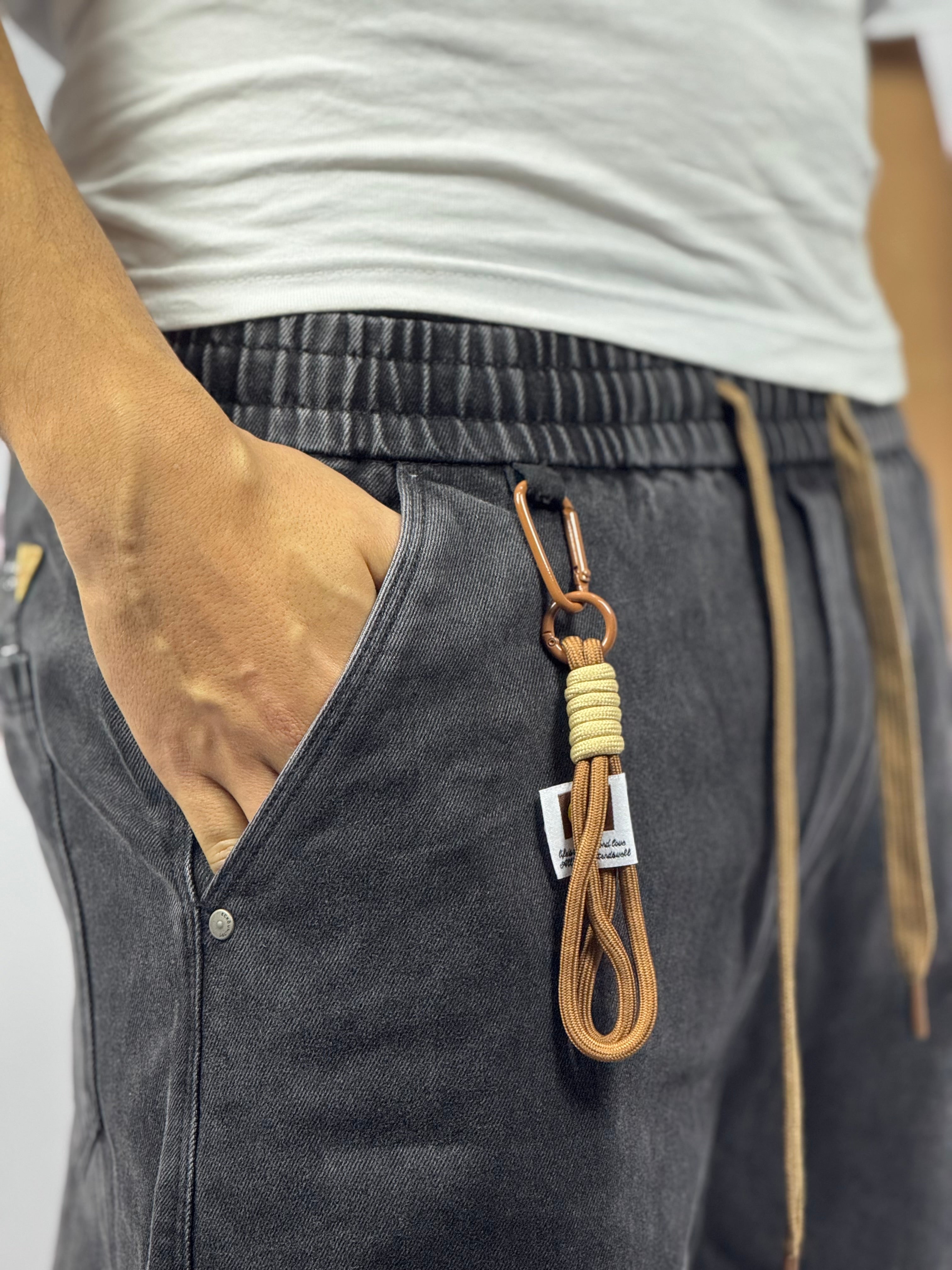 Jogging Homme Noir Foncé – Coupe Confort & Style Minimal