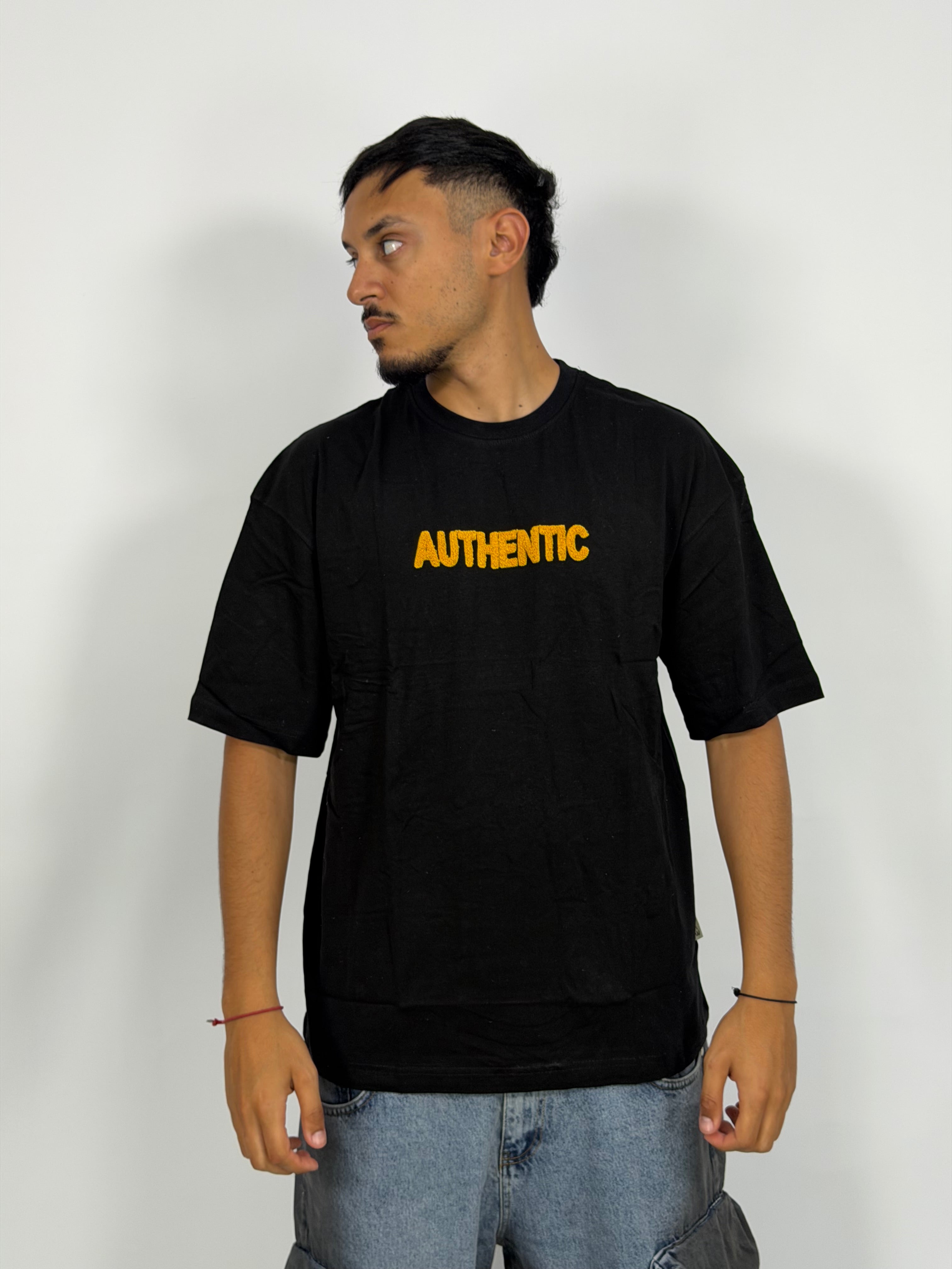 T-shirt ORIGINAL Oversize Noir J – Authentic Statement