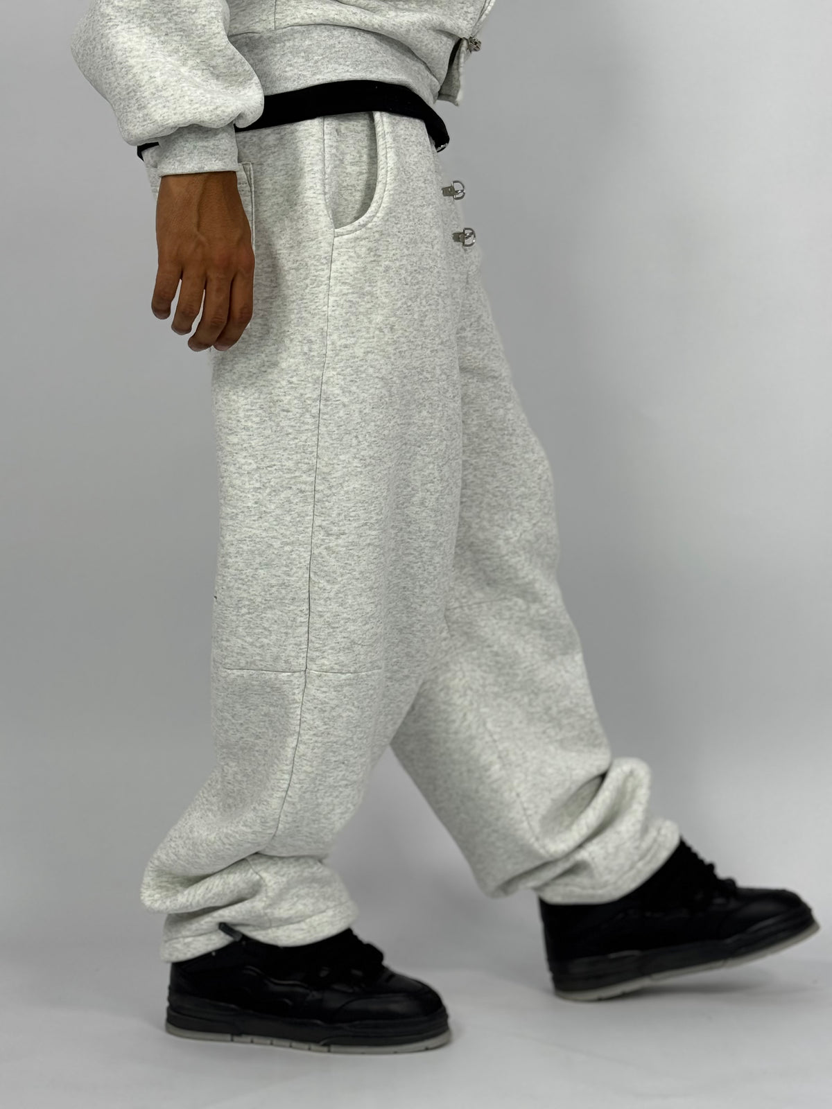Ensemble Métalliques Blanc à Capuche