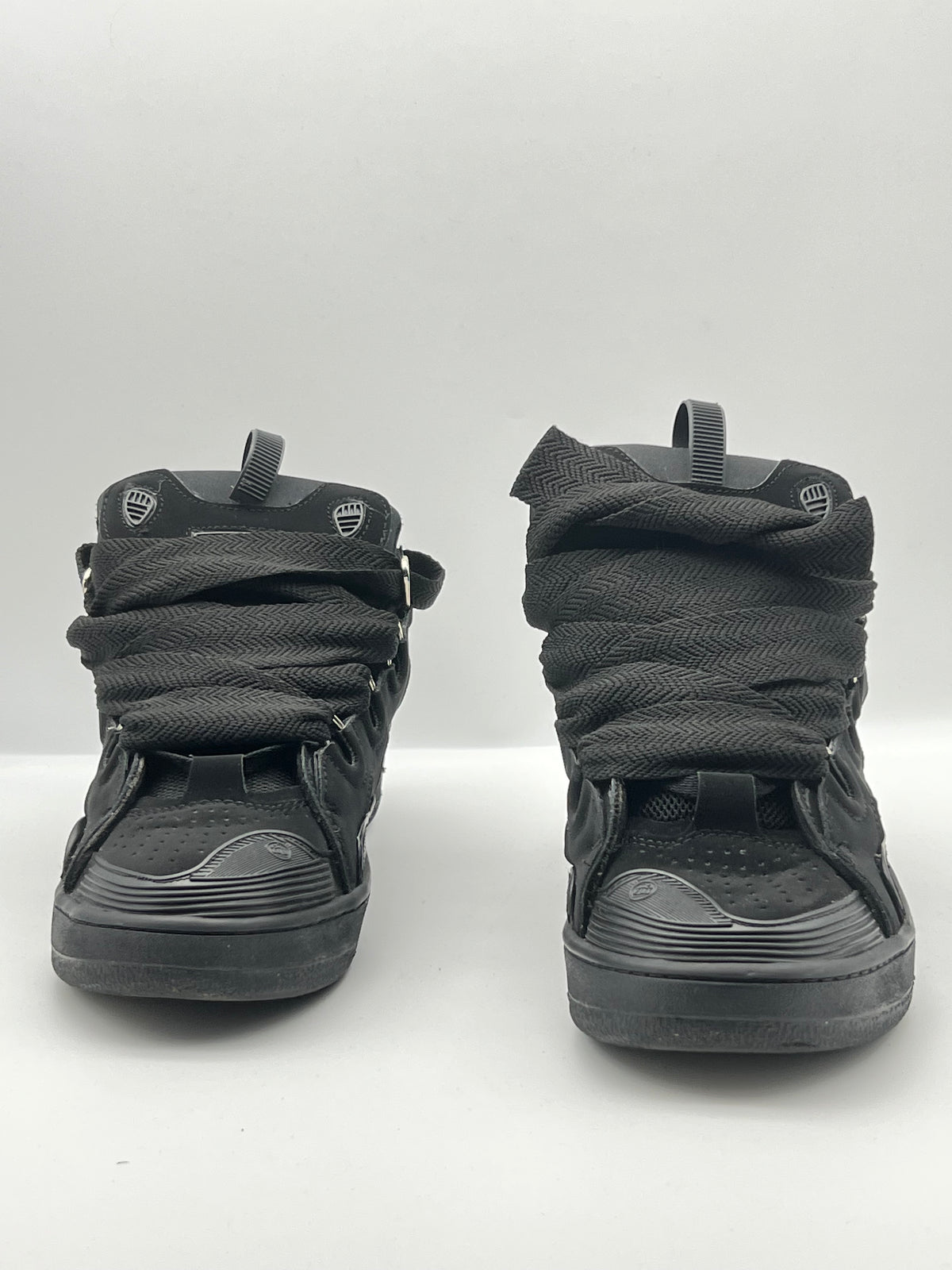 Sneakers ORIGINAL Full Black look