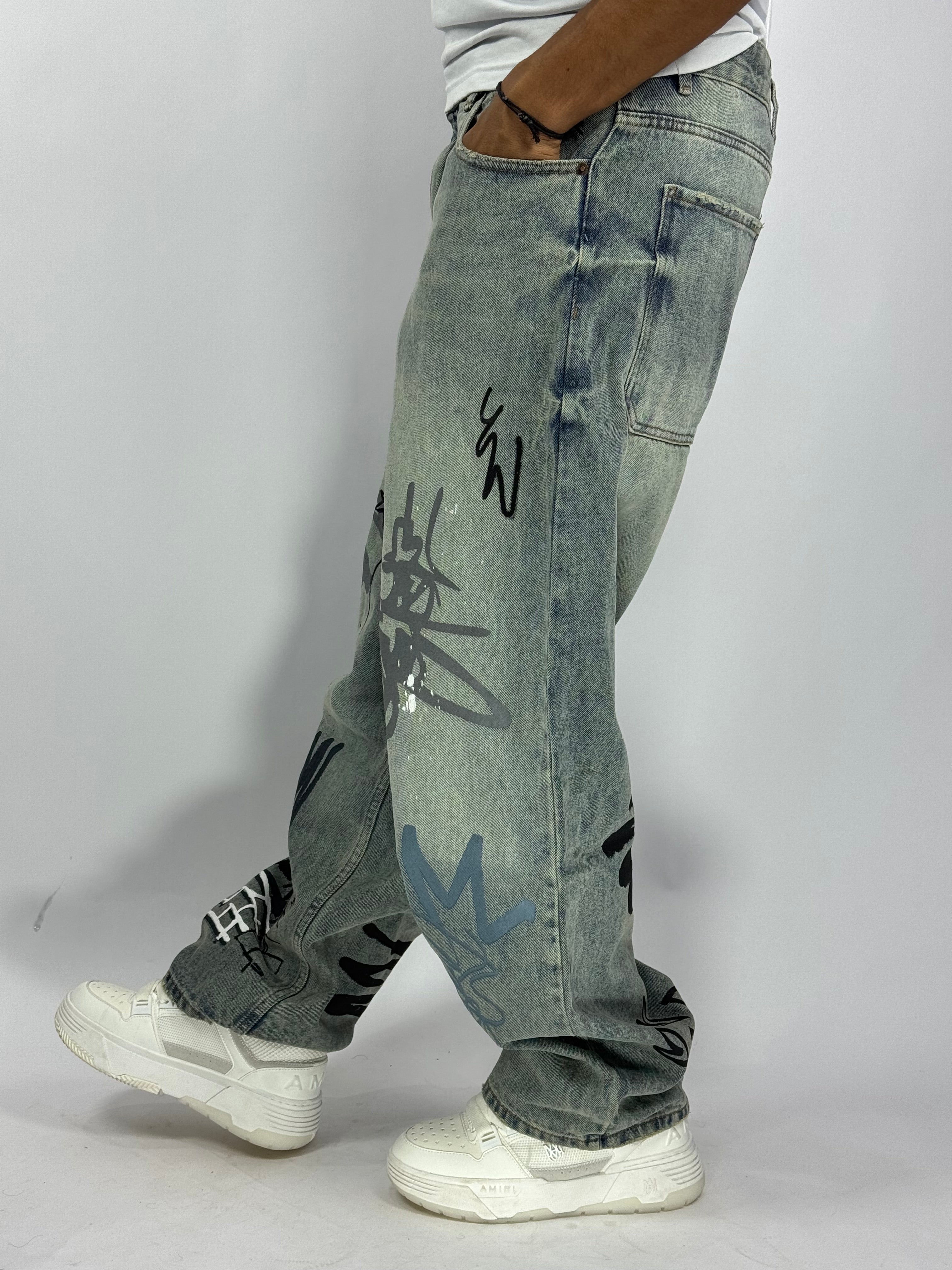 Jean 1ʳᵉ Qualité – Unique Design (Model C)