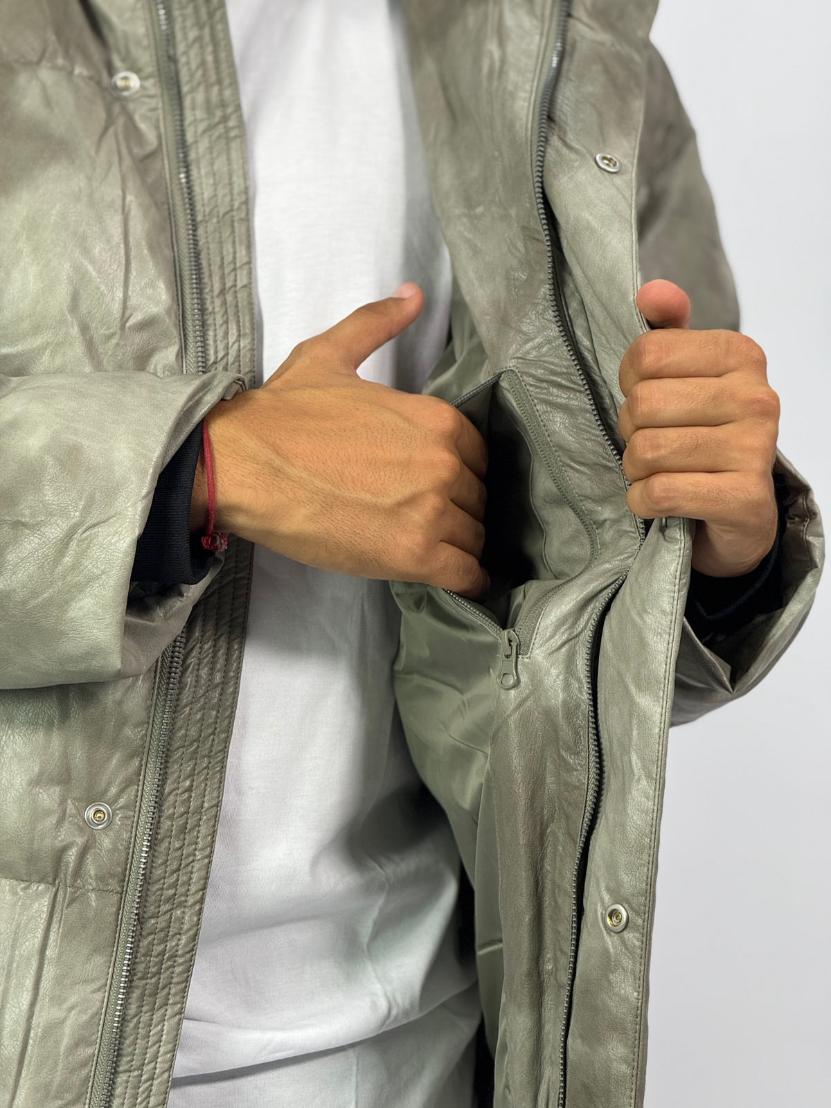 Puffer Stonewash – Sage Grey