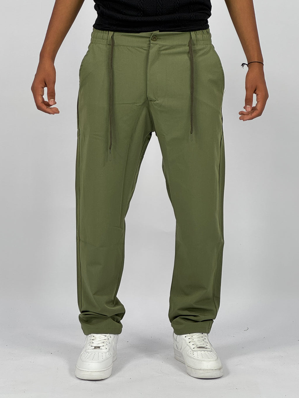 Pantalon Premium Vert – Coupe Relax & Style Minimaliste