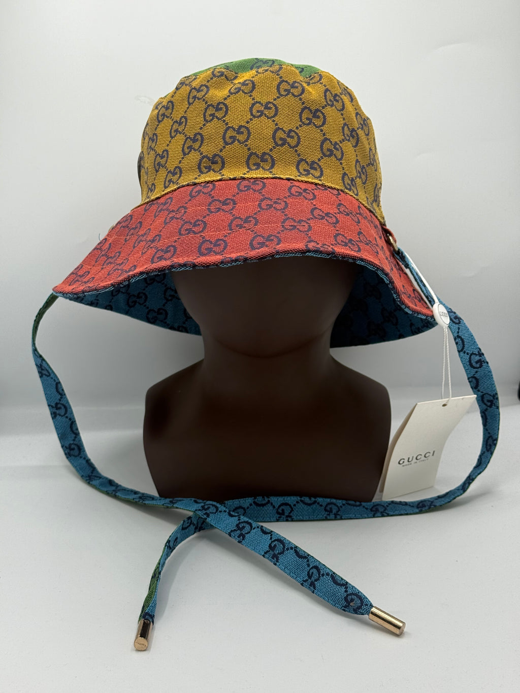 Bob Gucci Multicolor – L’Élégance Audacieuse