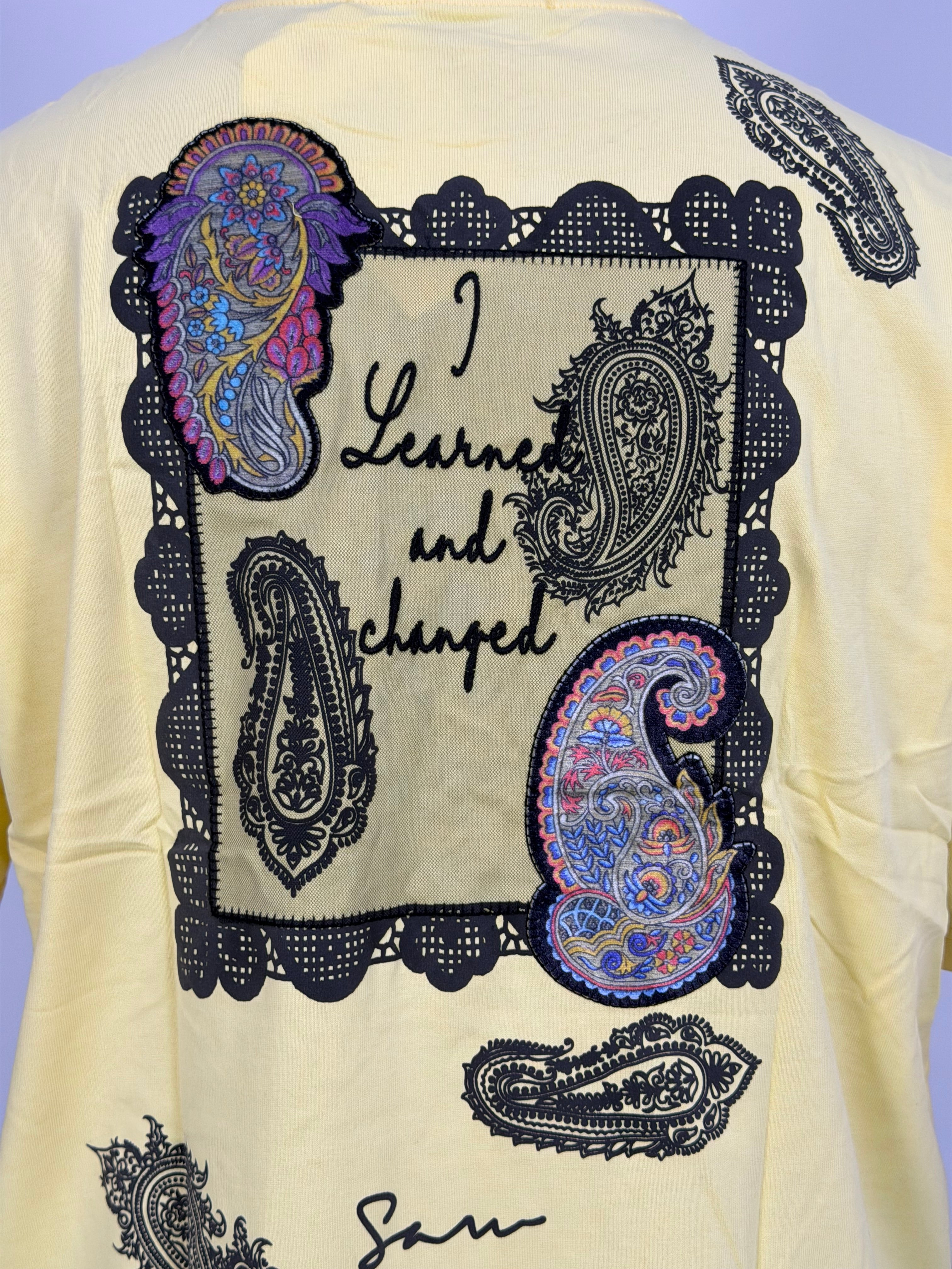 T-shirt ORIGINAL Oversize Jaune – Paisley Statement “I Learned & Changed” Edition