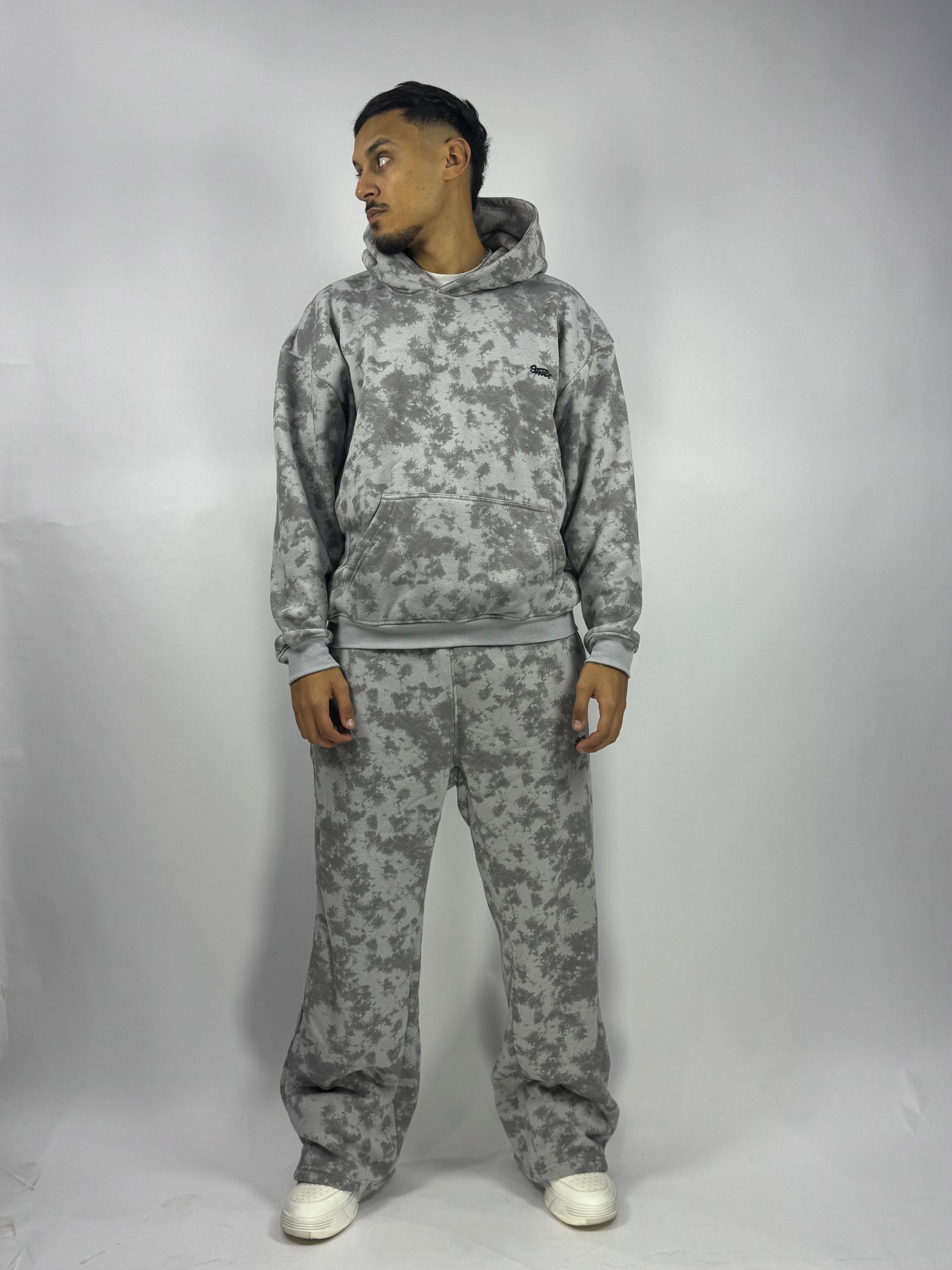 Ensemble Hoodie Gris STWD – Confort Premium & Style Urbain