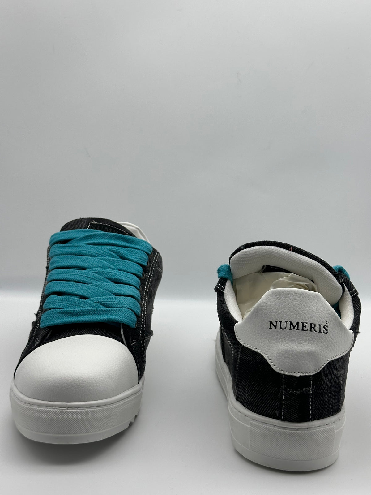 Sneakers ORIGINAL noires et Bleu à lacets larges