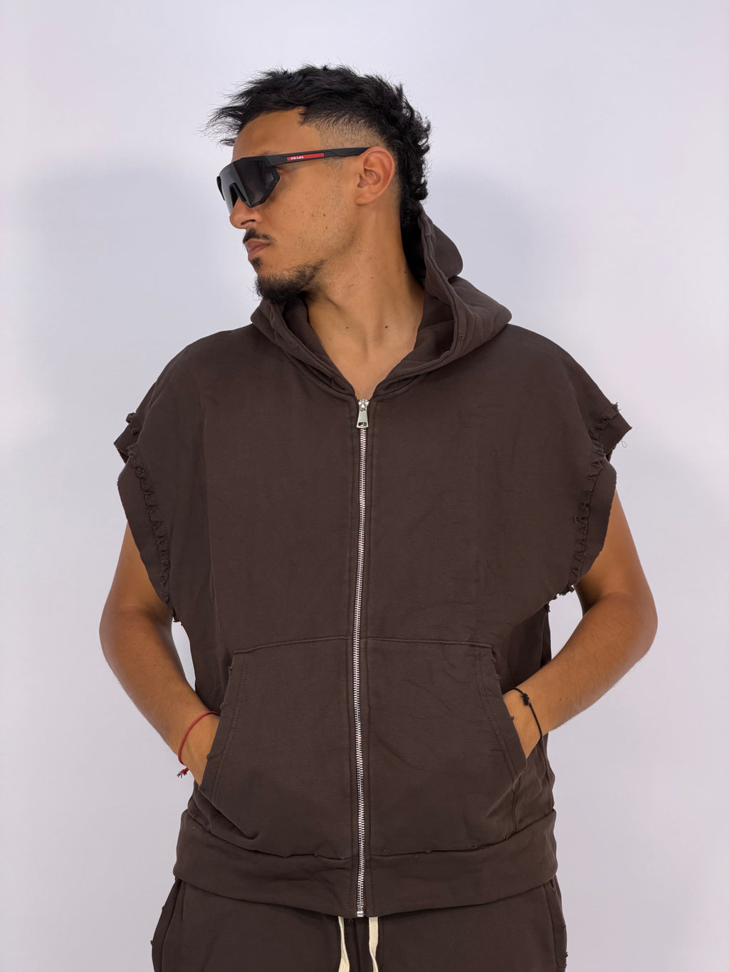 Ensemble “SAND WAVE” Marron – Hoodie Sans Manches + Short Summer Fit