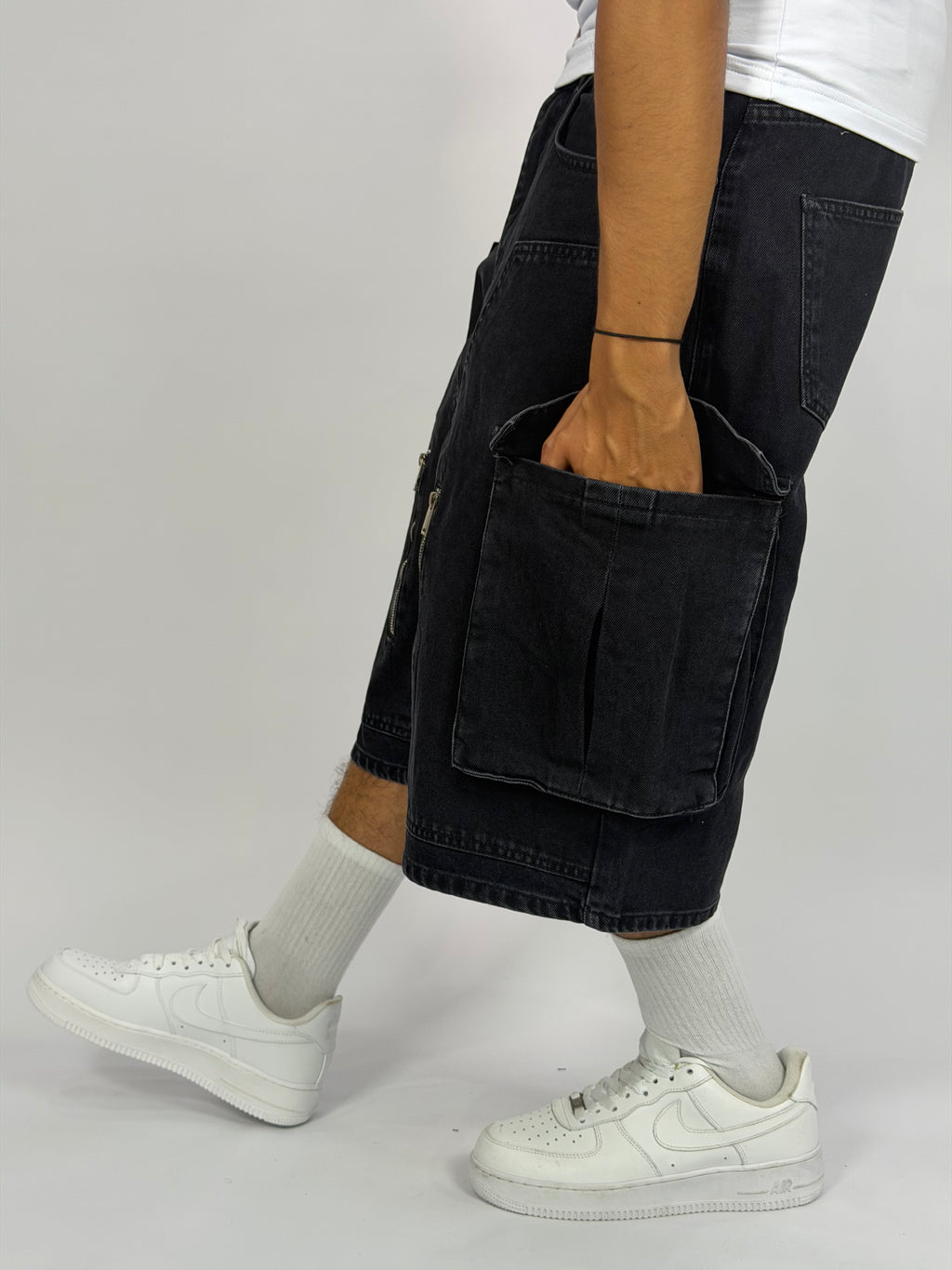 Short ORIGINAL Cargo Zippé Noir – Street Tech Edition