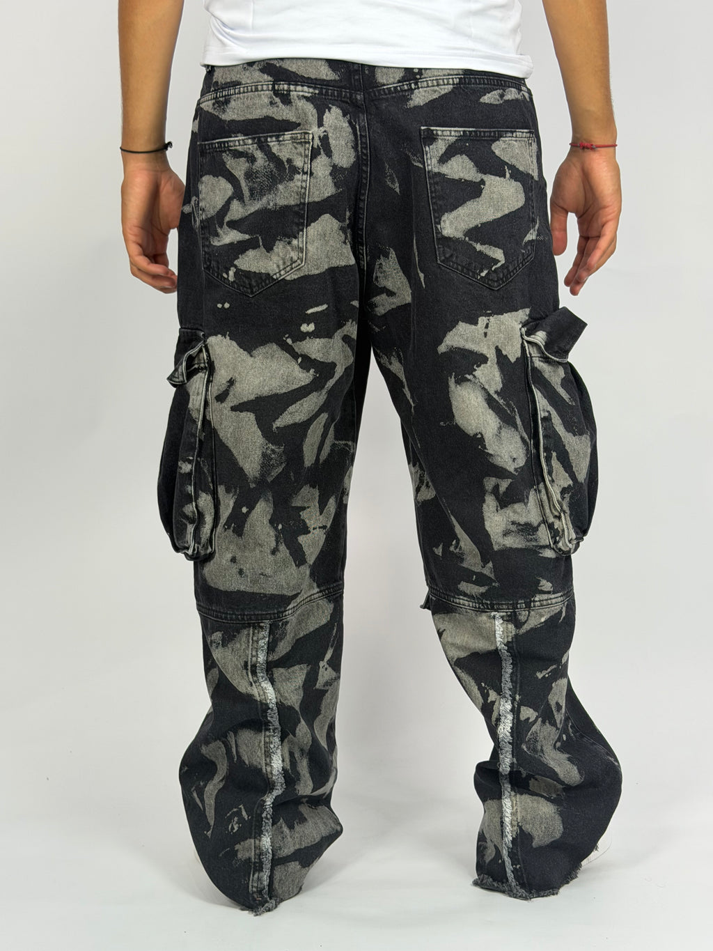 Jeans ORIGINAL Denim Oversize Cargo – Black Washed Camo Edition